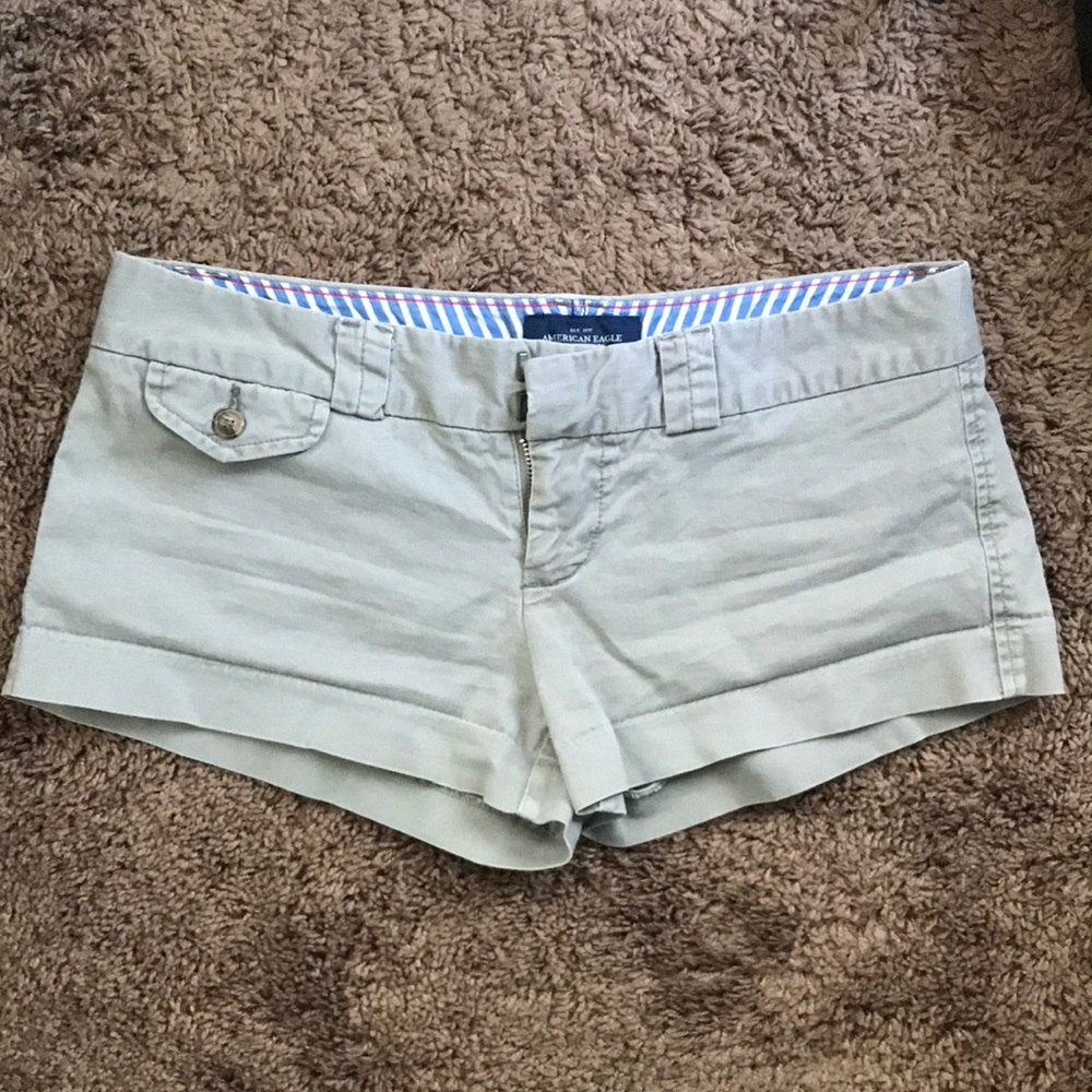 American Eagle shorts size 4